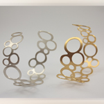  Vicky Forrester is a designer jewellery maker of contemporary bespoke jewellery. 
